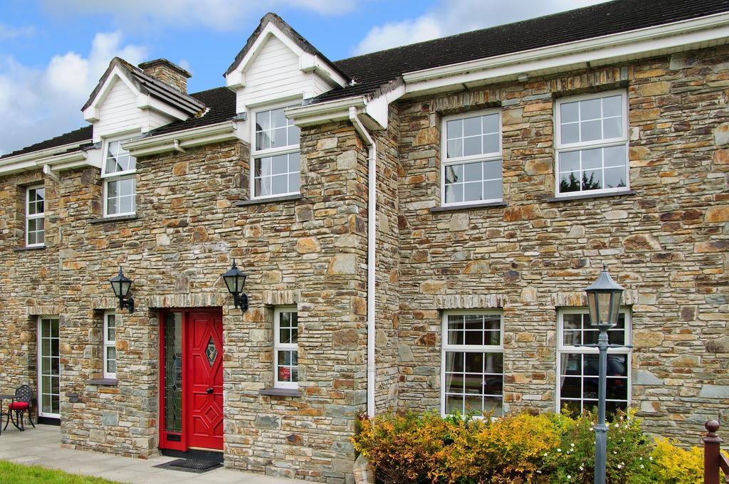 Sika Lodge Guesthouse Killarney Exterior photo